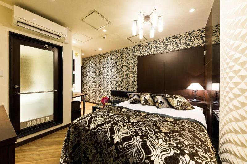 Hotel Versys (Adults Only) Hiroshima Exteriör bild